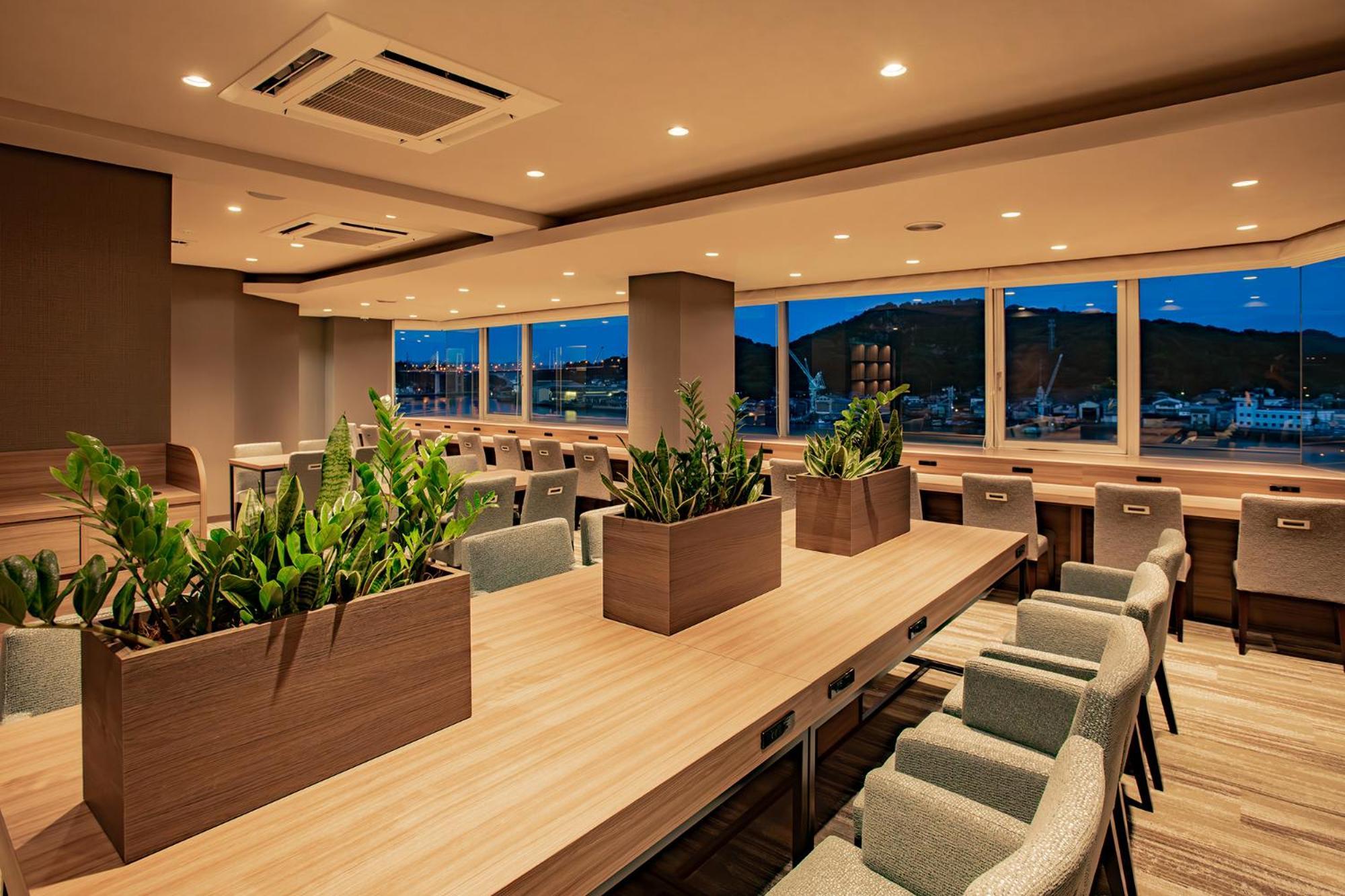 Onomichi Royal Hotel מראה חיצוני תמונה